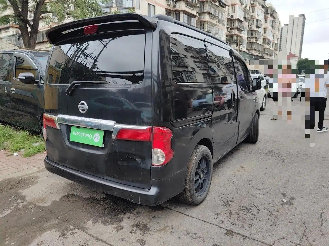 Nissan NV200 2013 1.6L Luxury Model China IV Standard — миниатюра 6
