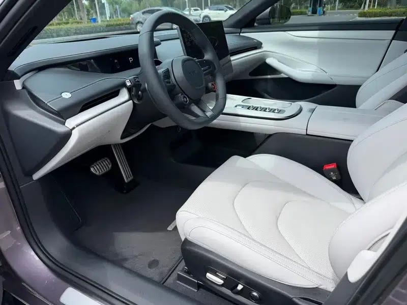 Xiaomi SU7 2024 All-Wheel Drive Long Range Max Edition — миниатюра 10