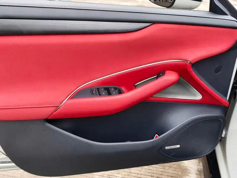 Xiaomi SU7 2024 All-Wheel Drive Long Range Max Edition — миниатюра 10