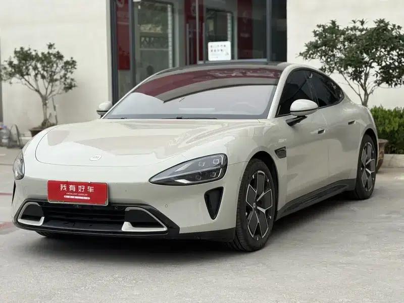 Xiaomi SU7 2024 Rear-Wheel Drive Standard Long-Range Edition — миниатюра 1