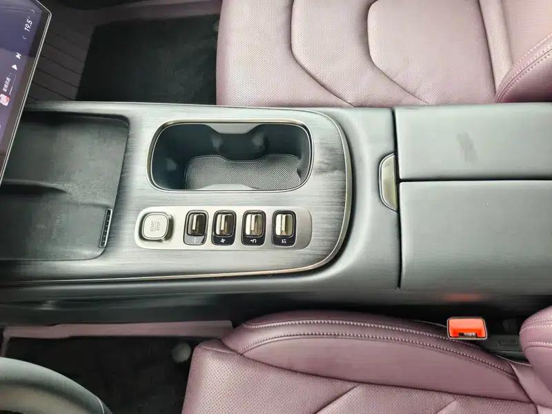Xiaomi SU7 2024 Model, Rear-Wheel Drive, Long-Range Pro Edition — миниатюра 12