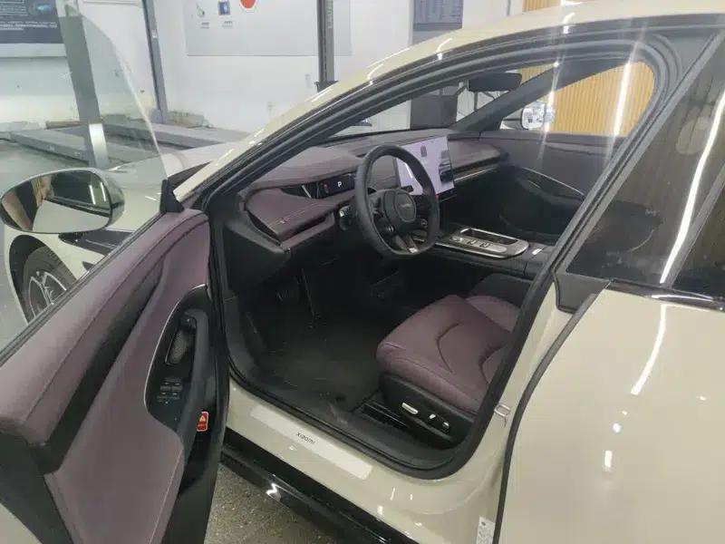 Xiaomi SU7 2024 Rear-Wheel Drive Standard Long-Range Edition — миниатюра 7