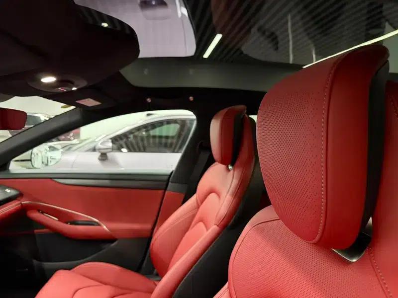 Xiaomi SU7 2024 All-Wheel Drive Long Range Max Edition — миниатюра 15