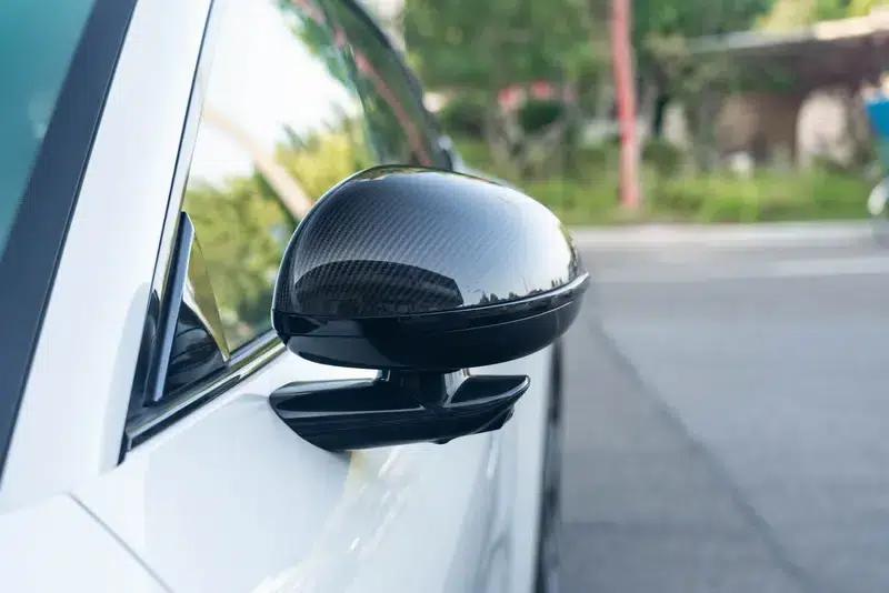 Xiaomi YU7 2025 All-Wheel Drive Max Edition — миниатюра 16