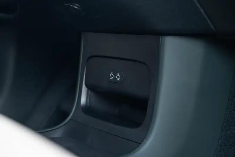 Xiaomi YU7 2025 All-Wheel Drive Max Edition — миниатюра 18