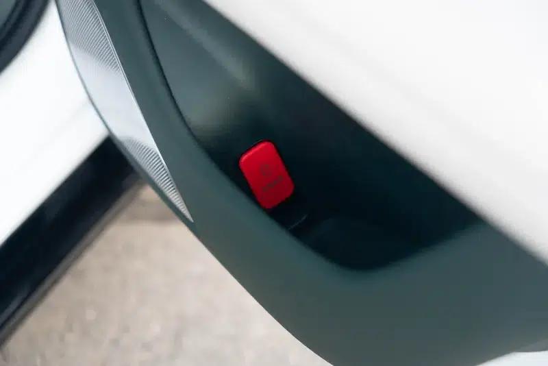 Xiaomi YU7 2025 All-Wheel Drive Max Edition — миниатюра 23