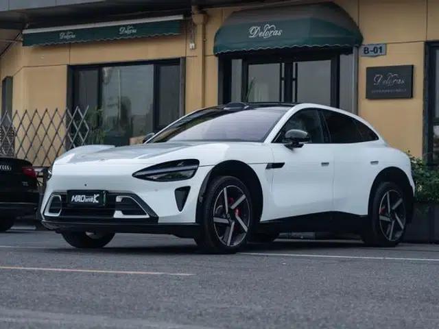 Xiaomi YU7 2025 All-Wheel Drive Max Edition
