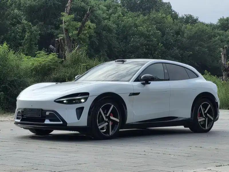 Xiaomi YU7 2025 All-Wheel Drive Max Edition — миниатюра 1