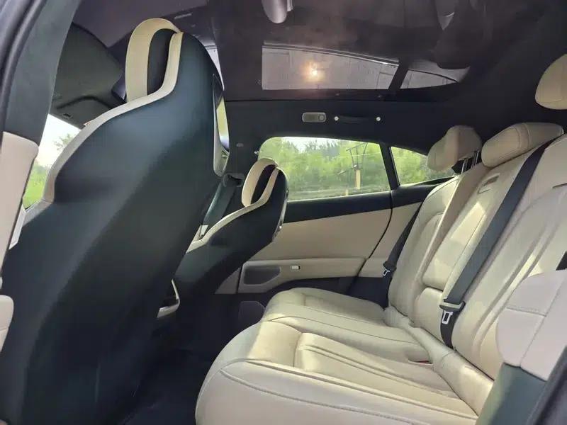 Xiaomi YU7 2025 All-Wheel Drive Max Edition — миниатюра 15