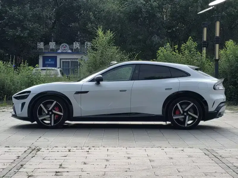 Xiaomi YU7 2025 All-Wheel Drive Max Edition — миниатюра 3
