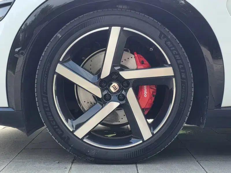 Xiaomi YU7 2025 All-Wheel Drive Max Edition — миниатюра 7