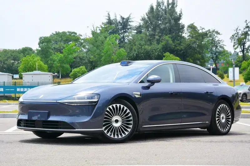 Enjoy S9 2026 Model, Extended Range Ultra, Rear-Wheel Drive, 53kWh (192-line LiDAR) — миниатюра 1
