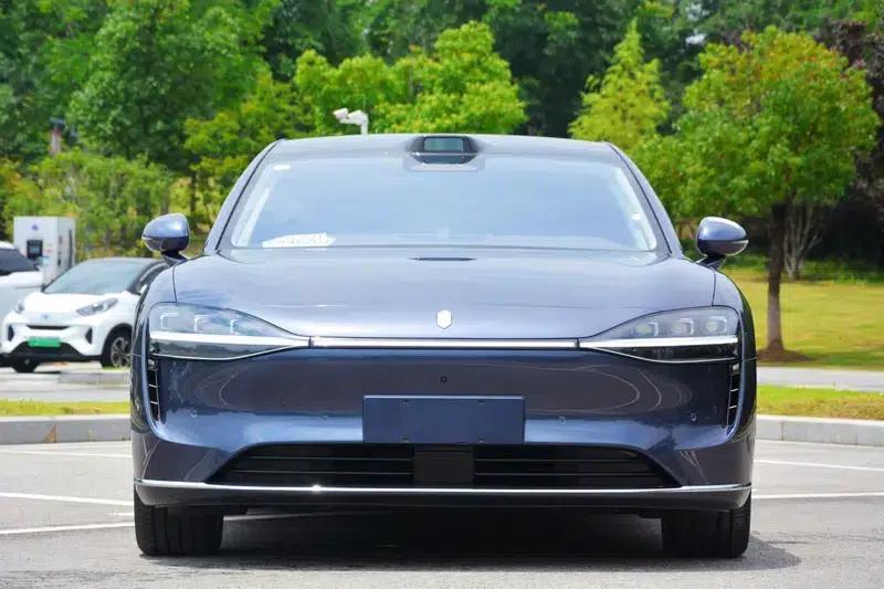 Enjoy S9 2026 Model, Extended Range Ultra, Rear-Wheel Drive, 53kWh (192-line LiDAR) — миниатюра 2
