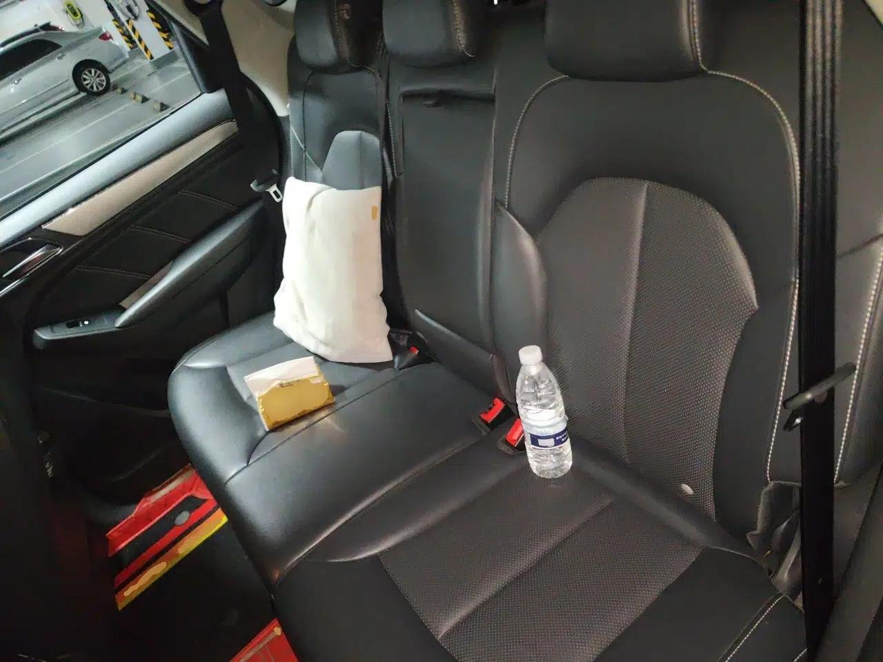 Roewe RX5 2016 20T Two-Wheel Drive Automatic Internet Smart Edition — миниатюра 17