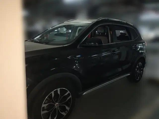 Roewe RX5 2016 20T Two-Wheel Drive Automatic Internet Smart Edition