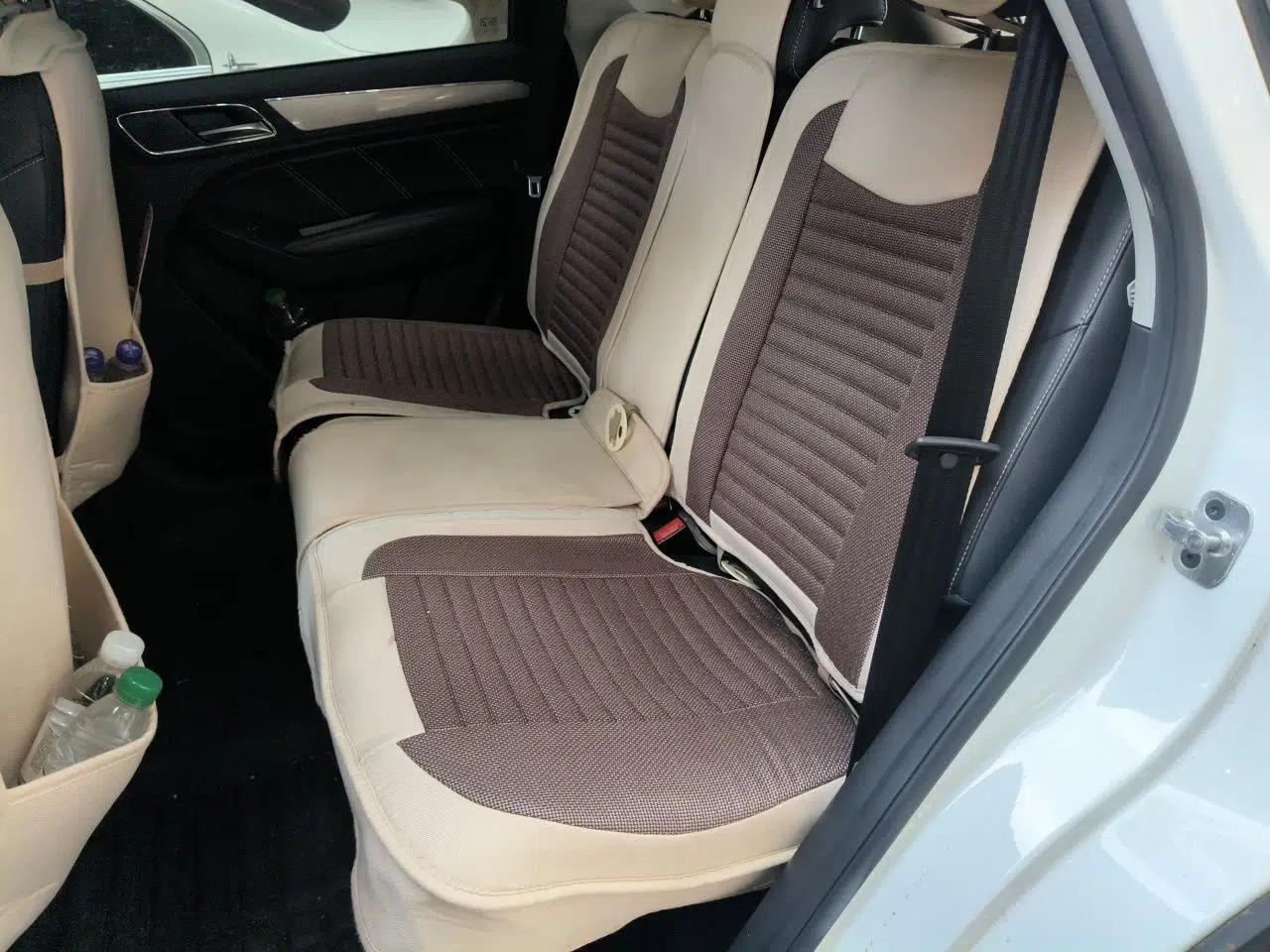 Roewe RX5 2018 20T Two-Wheel Drive Automatic Internet Smart Edition — миниатюра 17