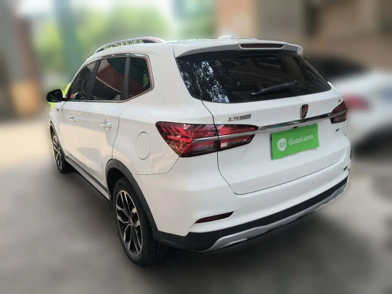 Roewe RX5 2018 20T Two-Wheel Drive Automatic Internet Smart Edition — миниатюра 4