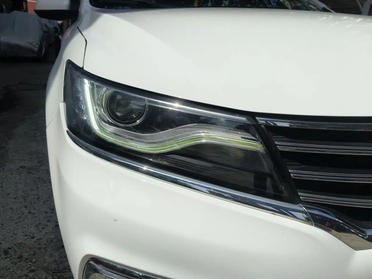 Roewe RX5 2018 20T Two-Wheel Drive Automatic Internet Smart Edition — миниатюра 7