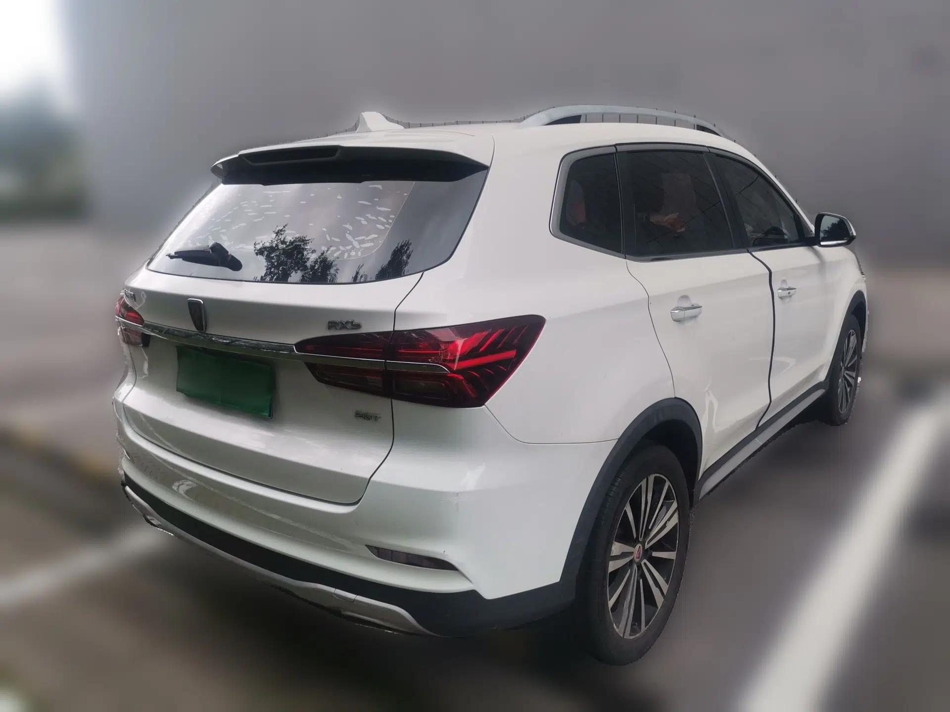 Roewe RX5 2020 20T Automatic 4G Connect Superior Flagship Edition — миниатюра 6