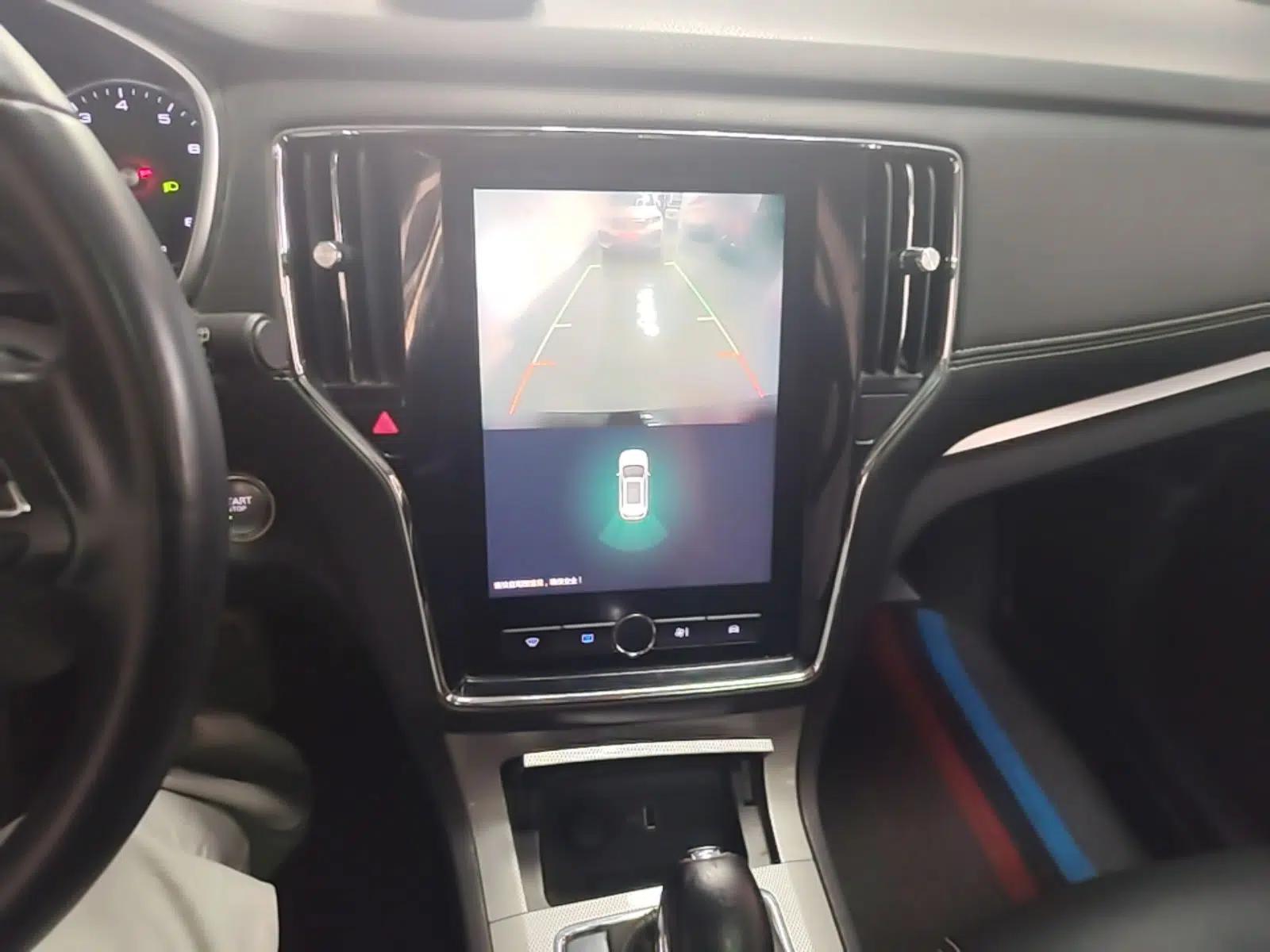 Roewe RX5 2019 20T Two-Wheel Drive Automatic 4G Connected Platinum Edition — миниатюра 15