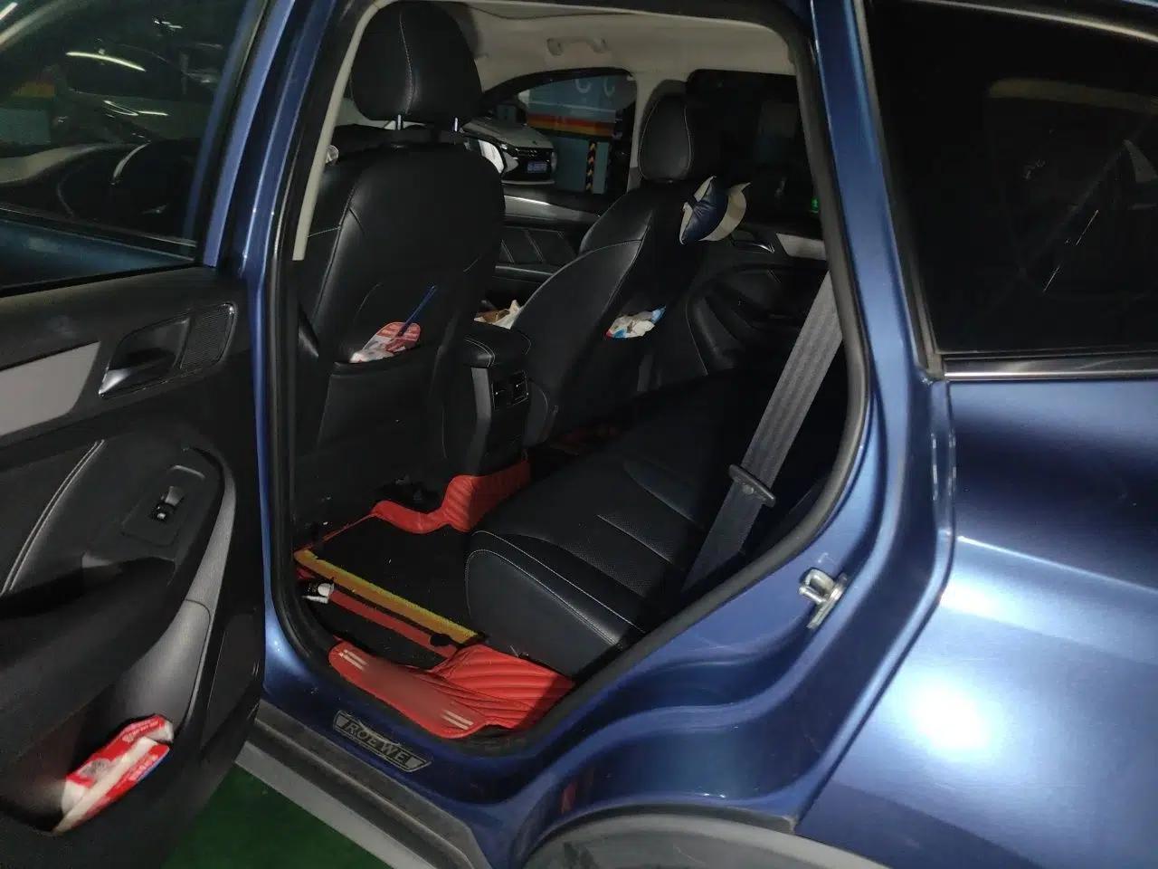 Roewe RX5 2018 20T Two-Wheel Drive Automatic Internet Smart Edition — миниатюра 17