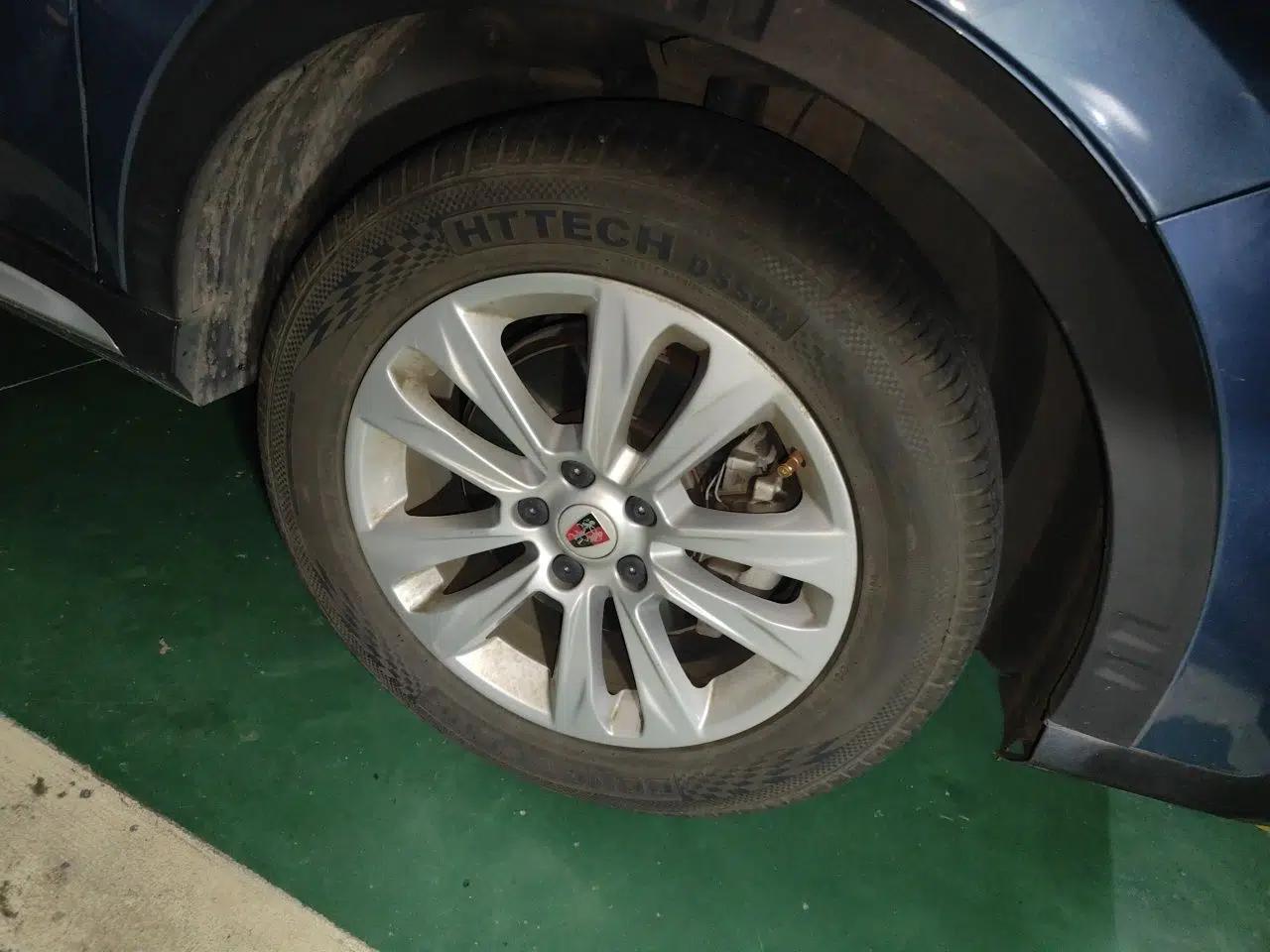 Roewe RX5 2018 20T Two-Wheel Drive Automatic Internet Smart Edition — миниатюра 8
