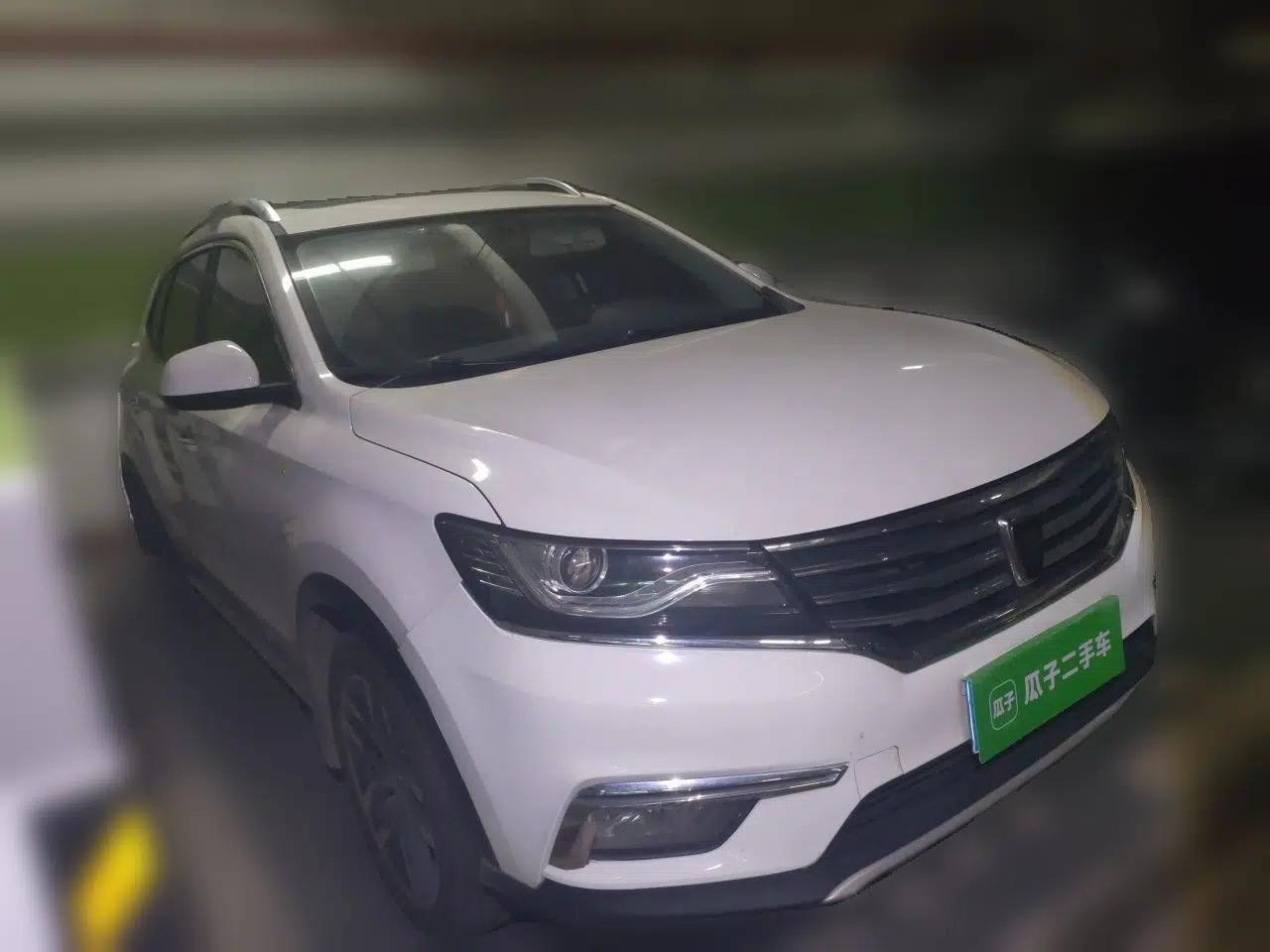 Roewe RX5 2016 20T Two-Wheel Drive Automatic Internet Smart Edition — миниатюра 3