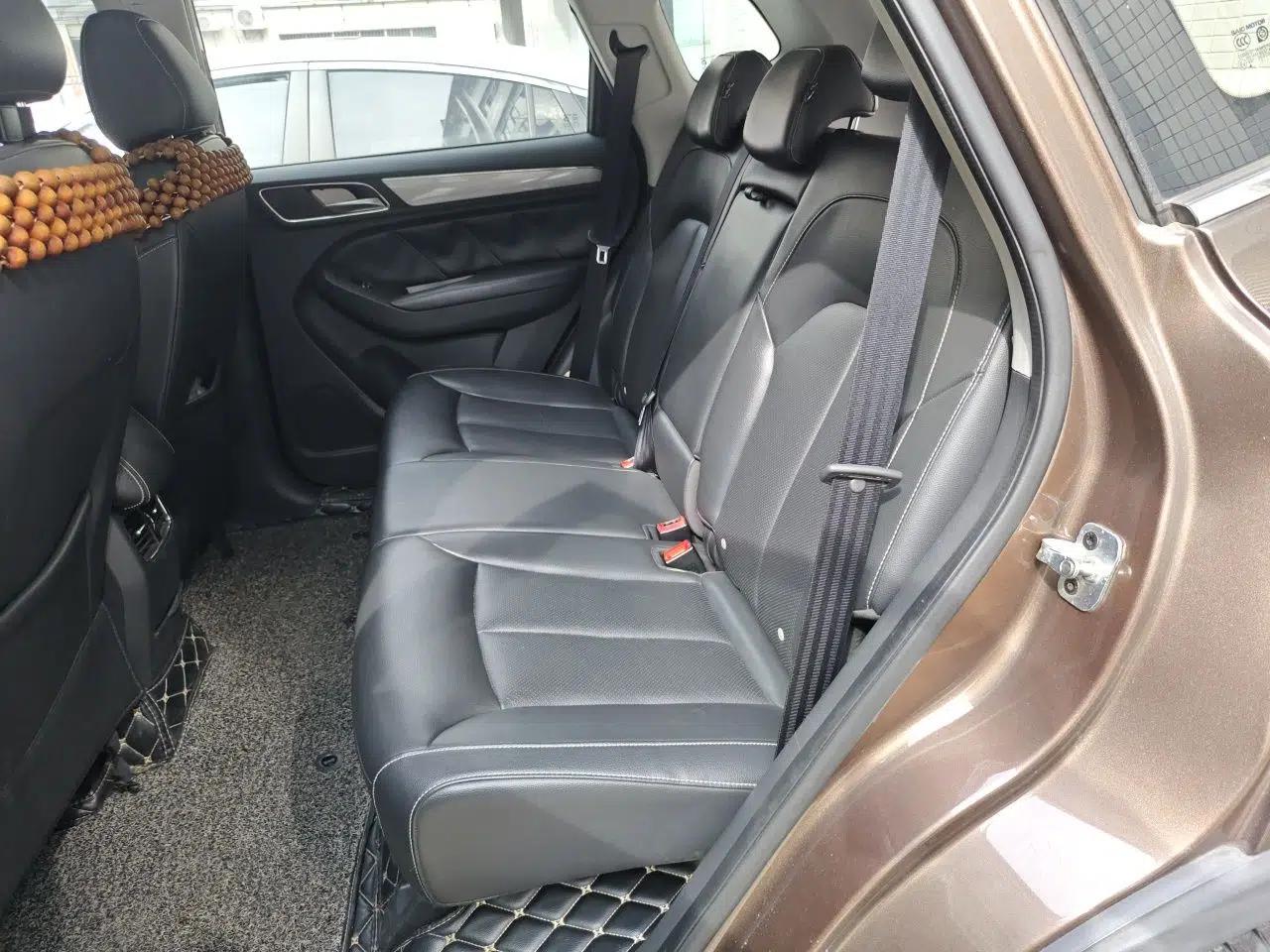 Roewe RX5 2016 20T Two-Wheel Drive Automatic Internet Smart Edition — миниатюра 14