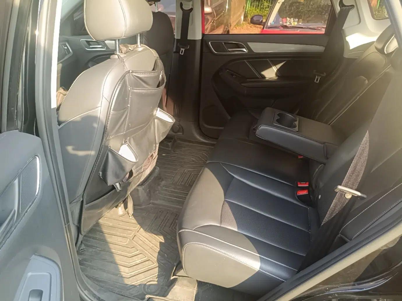 Roewe RX5 2016 20T Two-Wheel Drive Automatic Flagship Edition — миниатюра 25