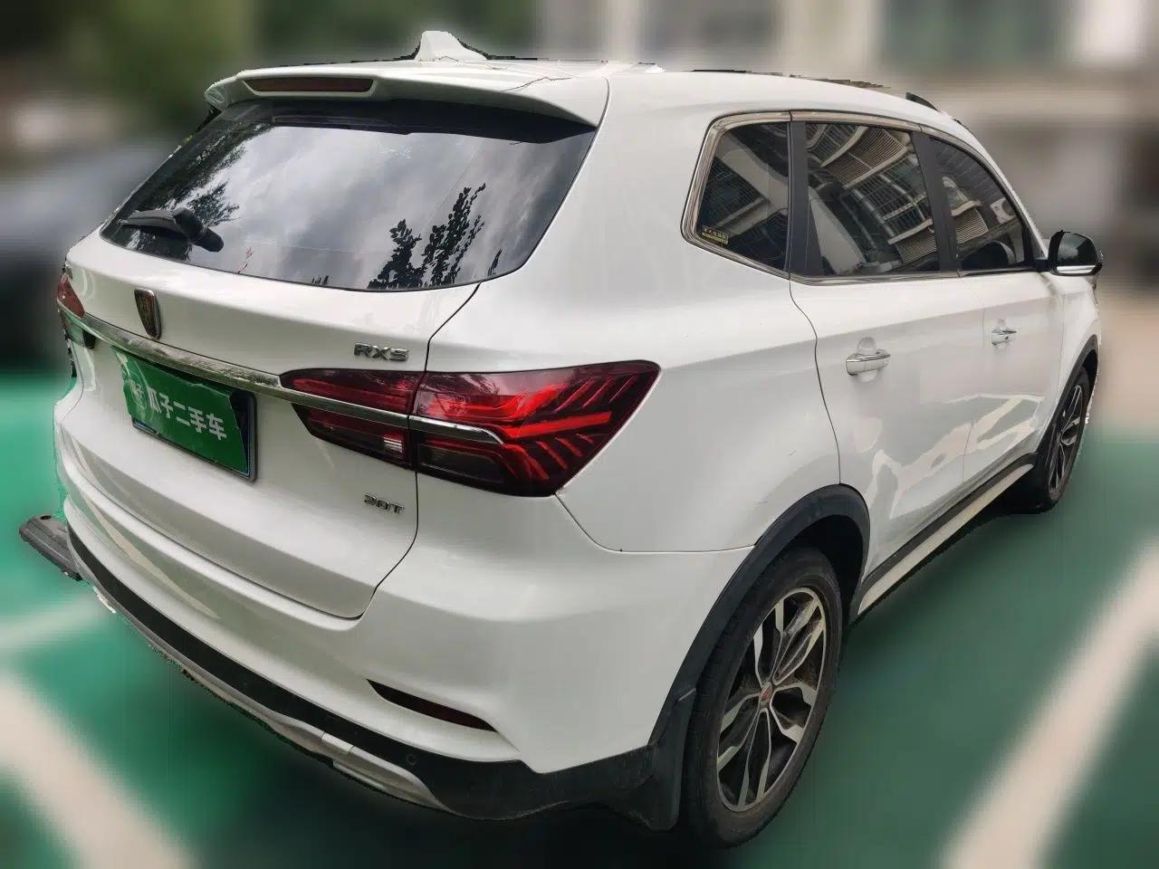 Roewe RX5 2016 20T Two-Wheel Drive Automatic Internet Smart Edition — миниатюра 6