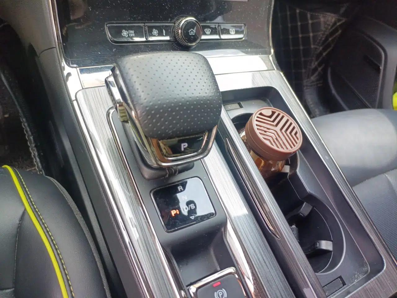 Roewe RX5 2021 PLUS 330TGI Automatic National Trend Intelligent Deluxe Edition — миниатюра 14