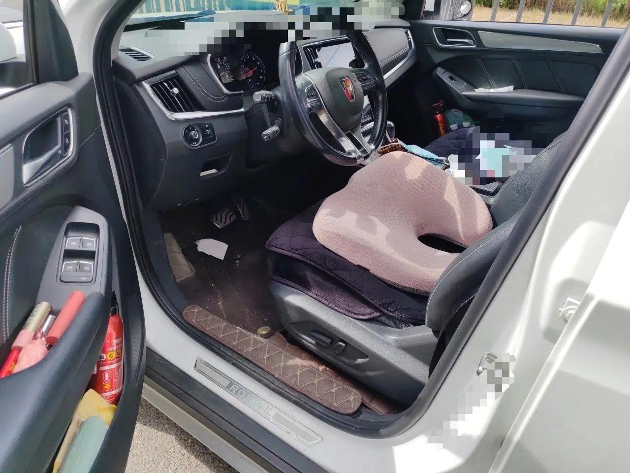 Roewe RX5 2016 20T Two-Wheel Drive Automatic Internet Smart Edition — миниатюра 14
