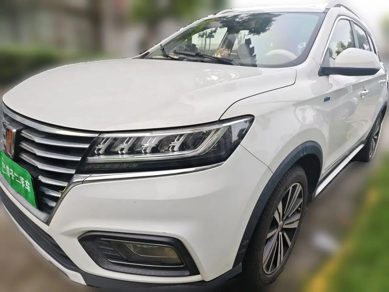 Roewe RX5 2019 20T Two-Wheel Drive Automatic Ali Smart Connectivity Platinum Edition — миниатюра 1