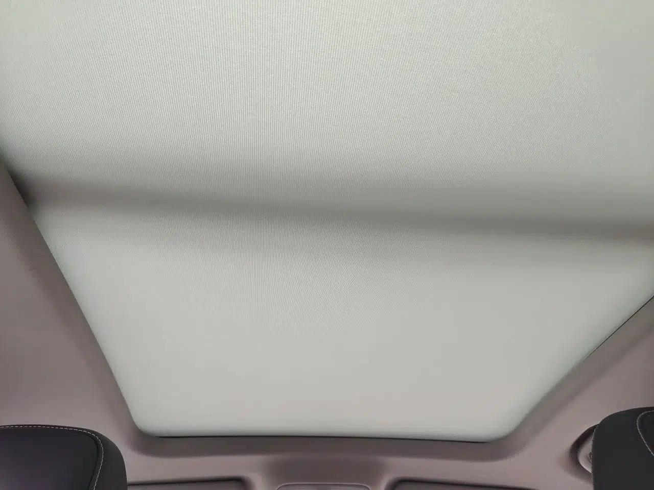 Roewe RX5 2019 20T Two-Wheel Drive Automatic Ali Smart Connectivity Platinum Edition — миниатюра 18