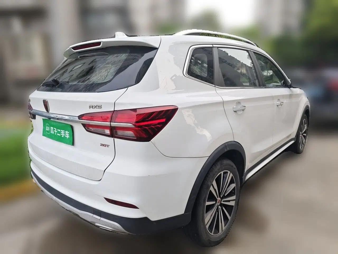 Roewe RX5 2019 20T Two-Wheel Drive Automatic Ali Smart Connectivity Platinum Edition — миниатюра 6