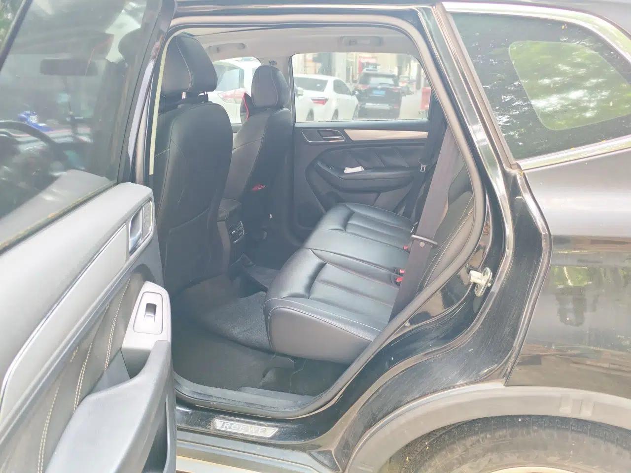 Roewe RX5 2016 20T Two-Wheel Drive Automatic Flagship Edition — миниатюра 17
