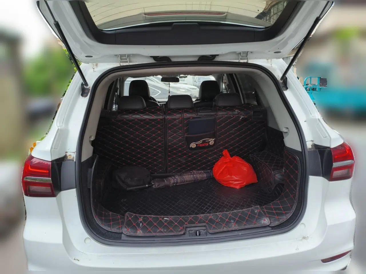 Roewe RX5 2019 20T Two-Wheel Drive Automatic 4G Connected Platinum Edition — миниатюра 19