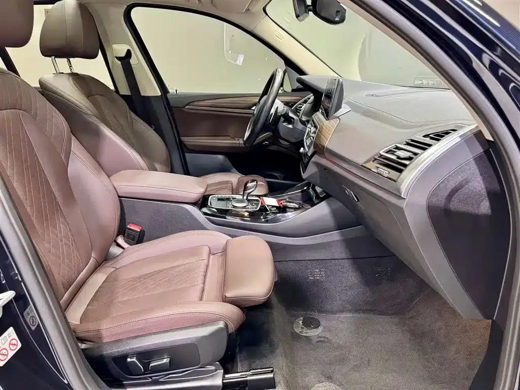 BMW X3 2023 xDrive30i Leading Edition M Sport Package — миниатюра 19