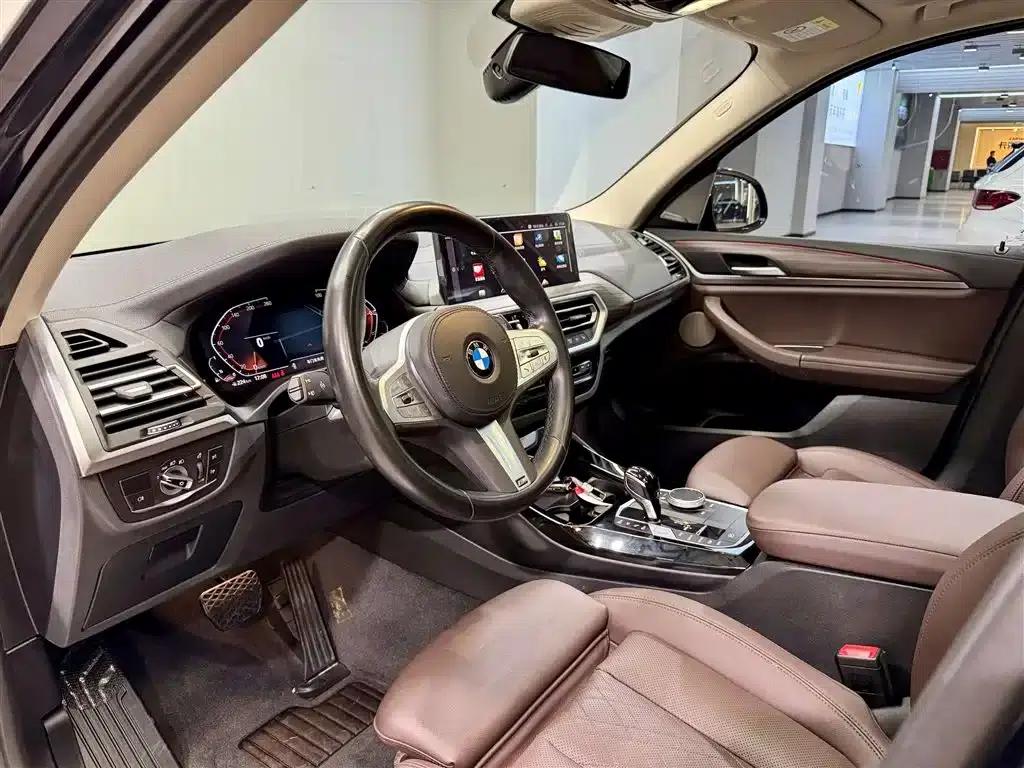 BMW X3 2023 xDrive30i Leading Edition M Sport Package — миниатюра 26