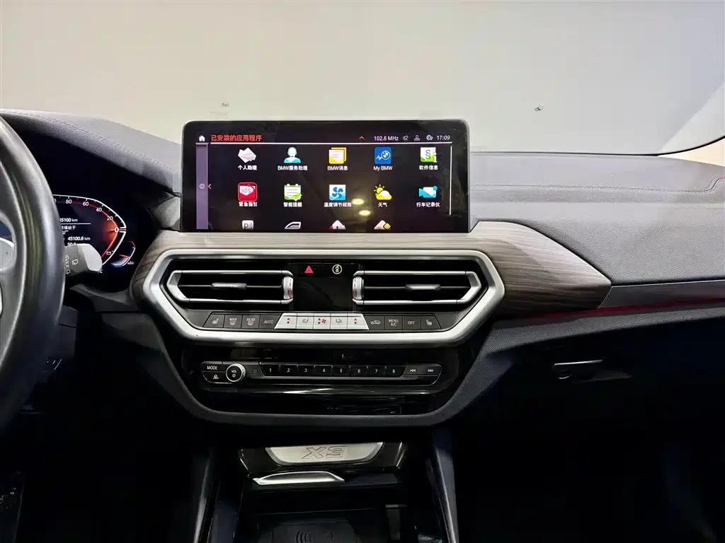 BMW X3 2023 xDrive30i Leading Edition M Sport Package — миниатюра 30