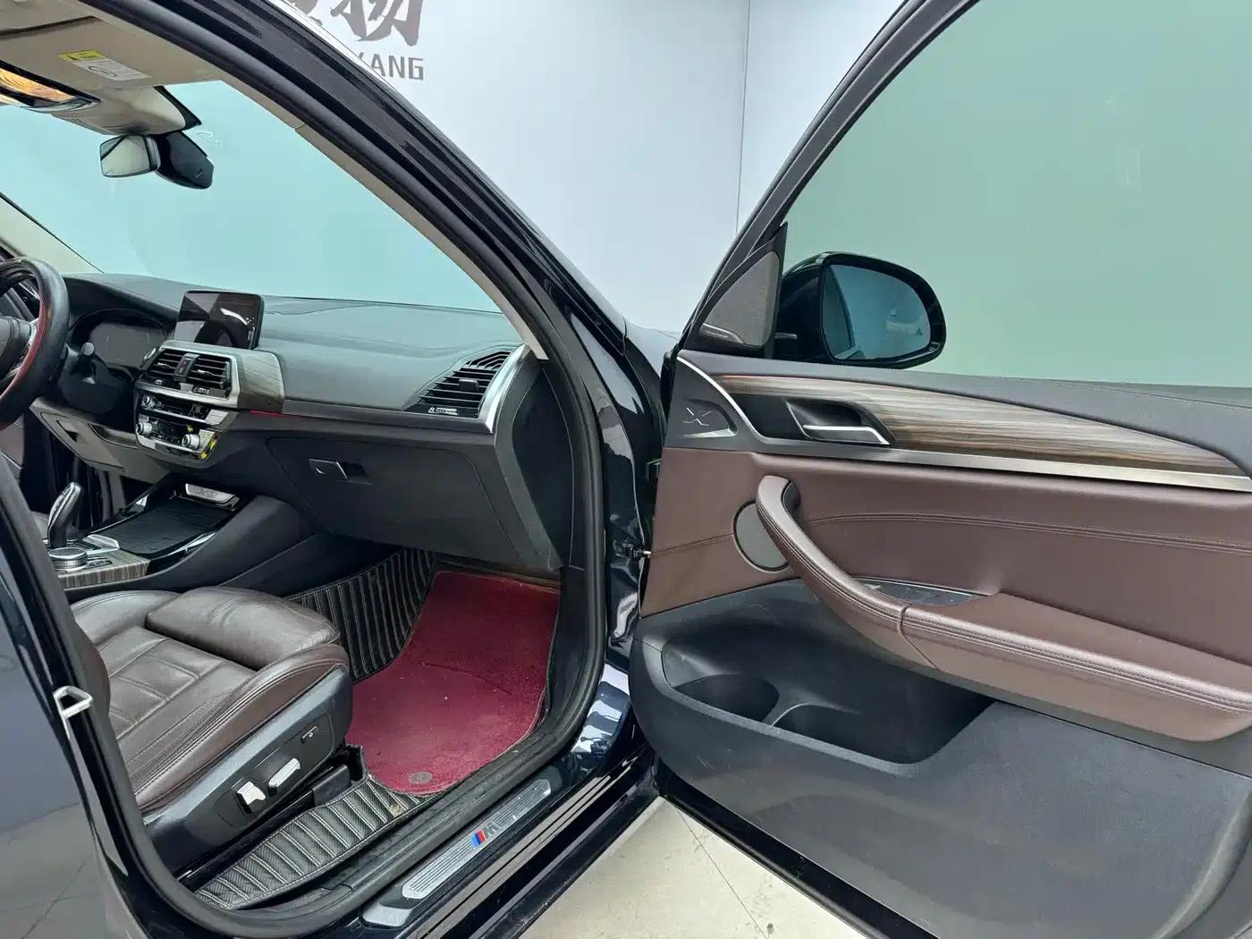 BMW X3 2020 xDrive28i M Sport Package — миниатюра 13