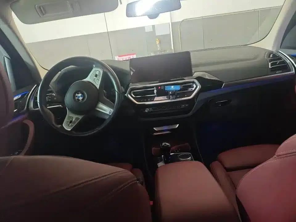 2023 BMW X3 xDrive25i M Sport Package — миниатюра 6