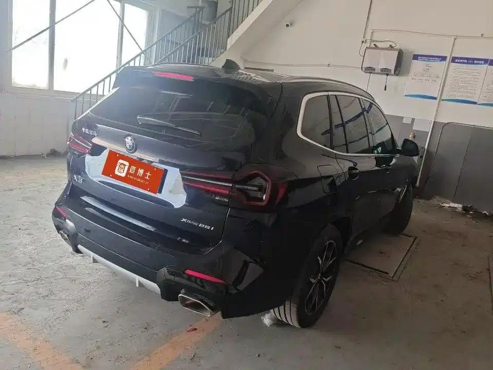 2023 BMW X3 xDrive25i M Sport Package — миниатюра 8