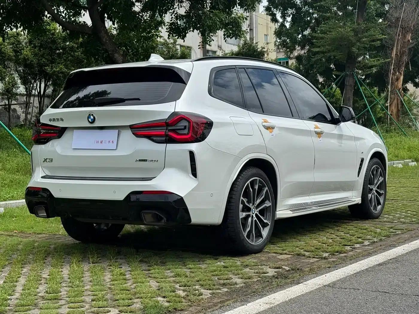 BMW X3 2023 xDrive30i Luxury M Sport Package — миниатюра 5