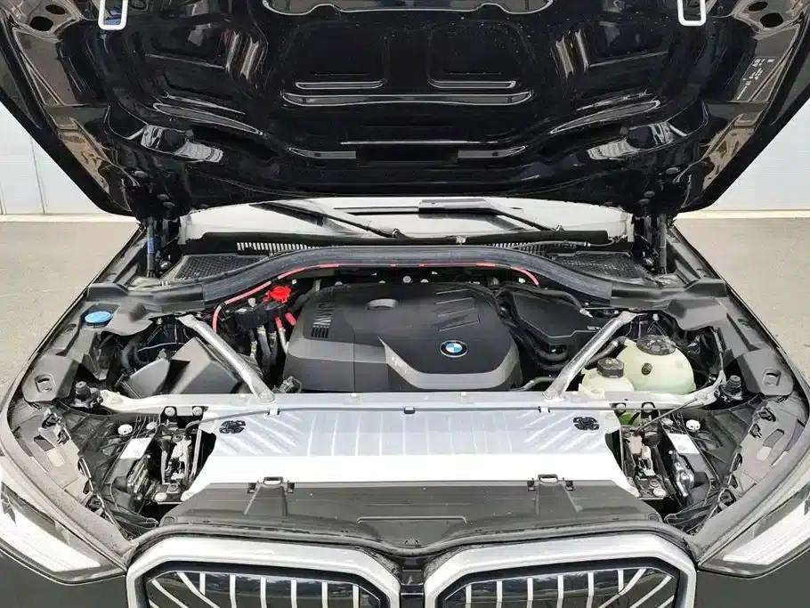 BMW X3 2025 xDrive30L Leading Edition M Sport Shadow Edition — миниатюра 12