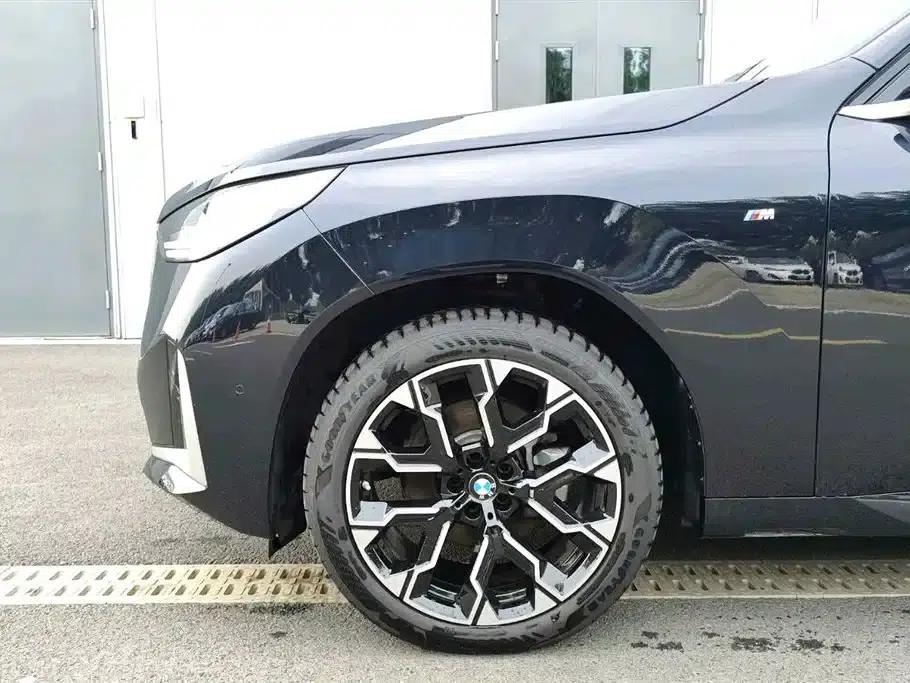 BMW X3 2025 xDrive30L Leading Edition M Sport Shadow Edition — миниатюра 13
