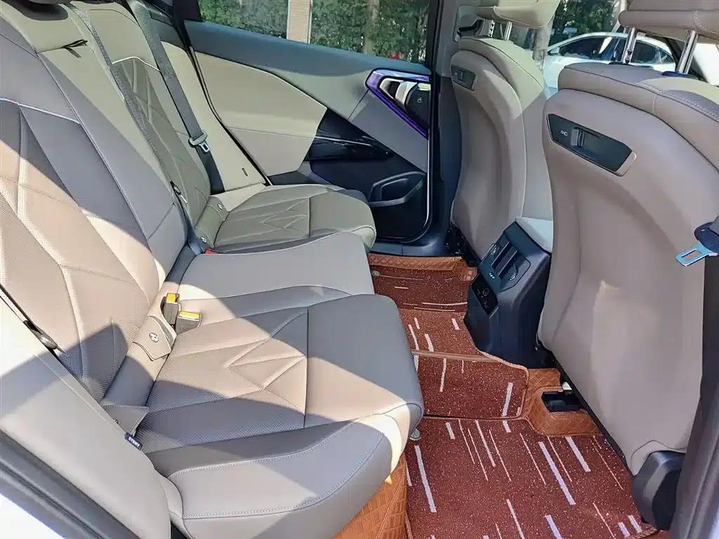 BMW X3 2026 xDrive30L Leading Edition M Sport Shadow Edition — миниатюра 11