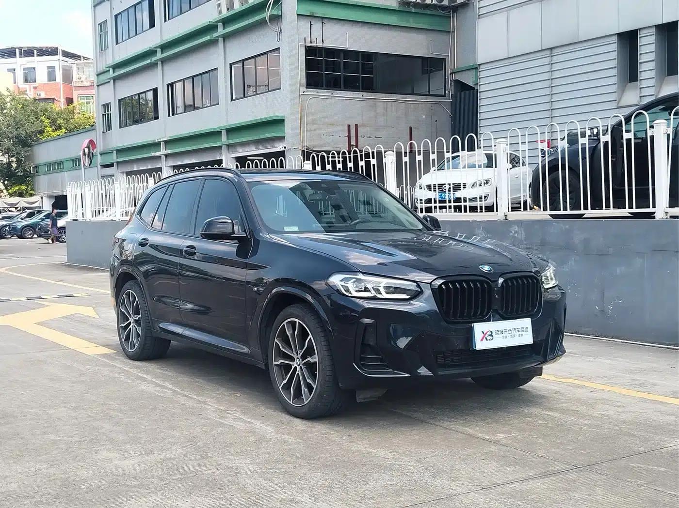 BMW X3 2022 xDrive30i Leading Edition M Sport Package — миниатюра 2