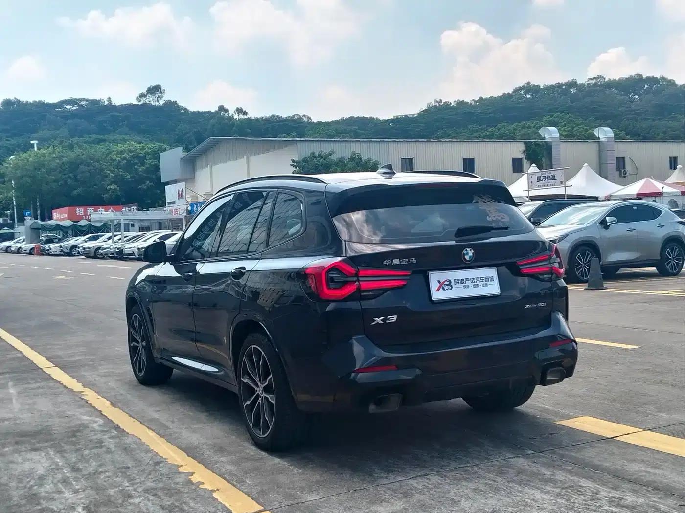 BMW X3 2022 xDrive30i Leading Edition M Sport Package — миниатюра 3