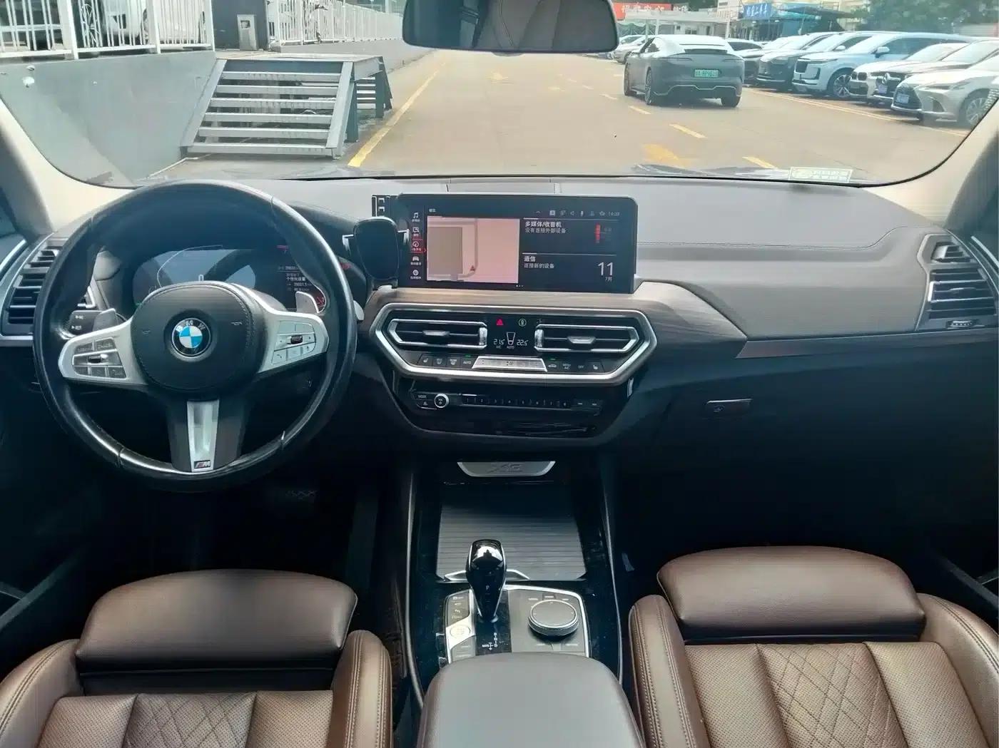 BMW X3 2022 xDrive30i Leading Edition M Sport Package — миниатюра 6